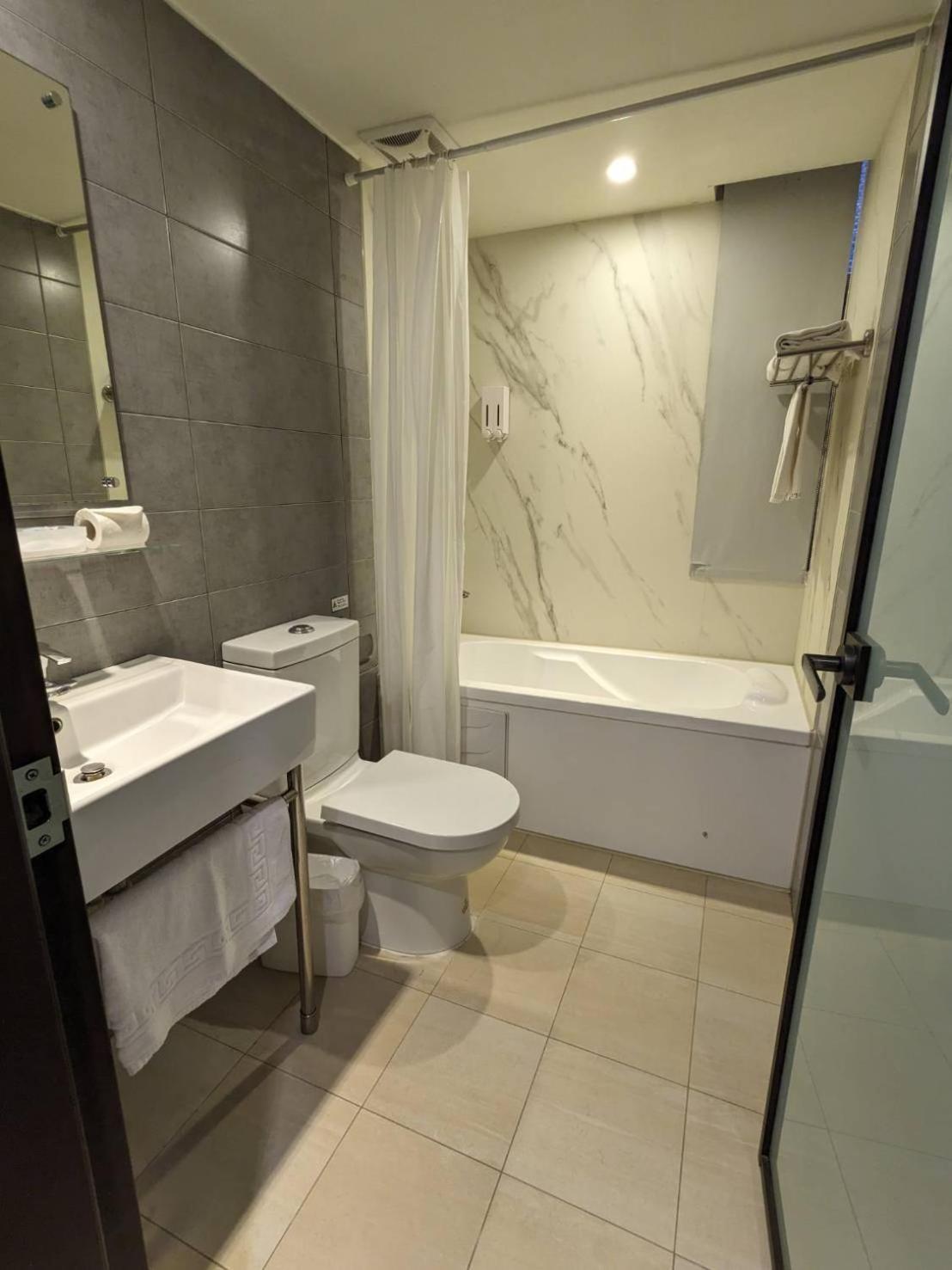 Ximen Hotel B Ταϊπέι Εξωτερικό φωτογραφία